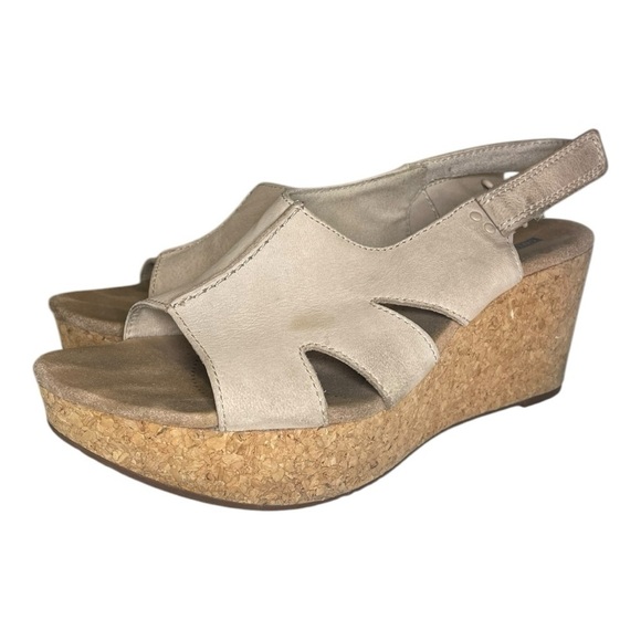 Clarks Shoes - Clarks Collection Beige Soft Cushion Cork Wedge Open Toe Sandal Women's Size 8